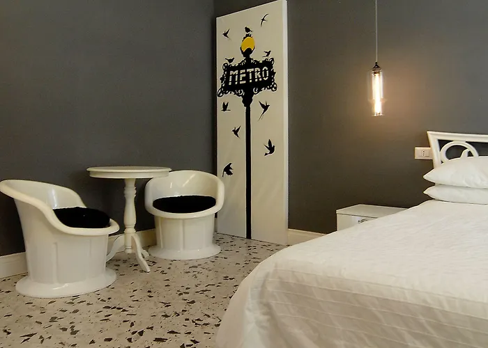 Tiburtina Garden Oda ve Kahvaltı 4*