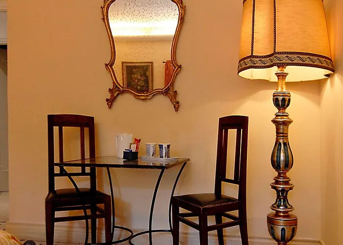Oda ve Kahvaltı Tiburtina Garden 4*